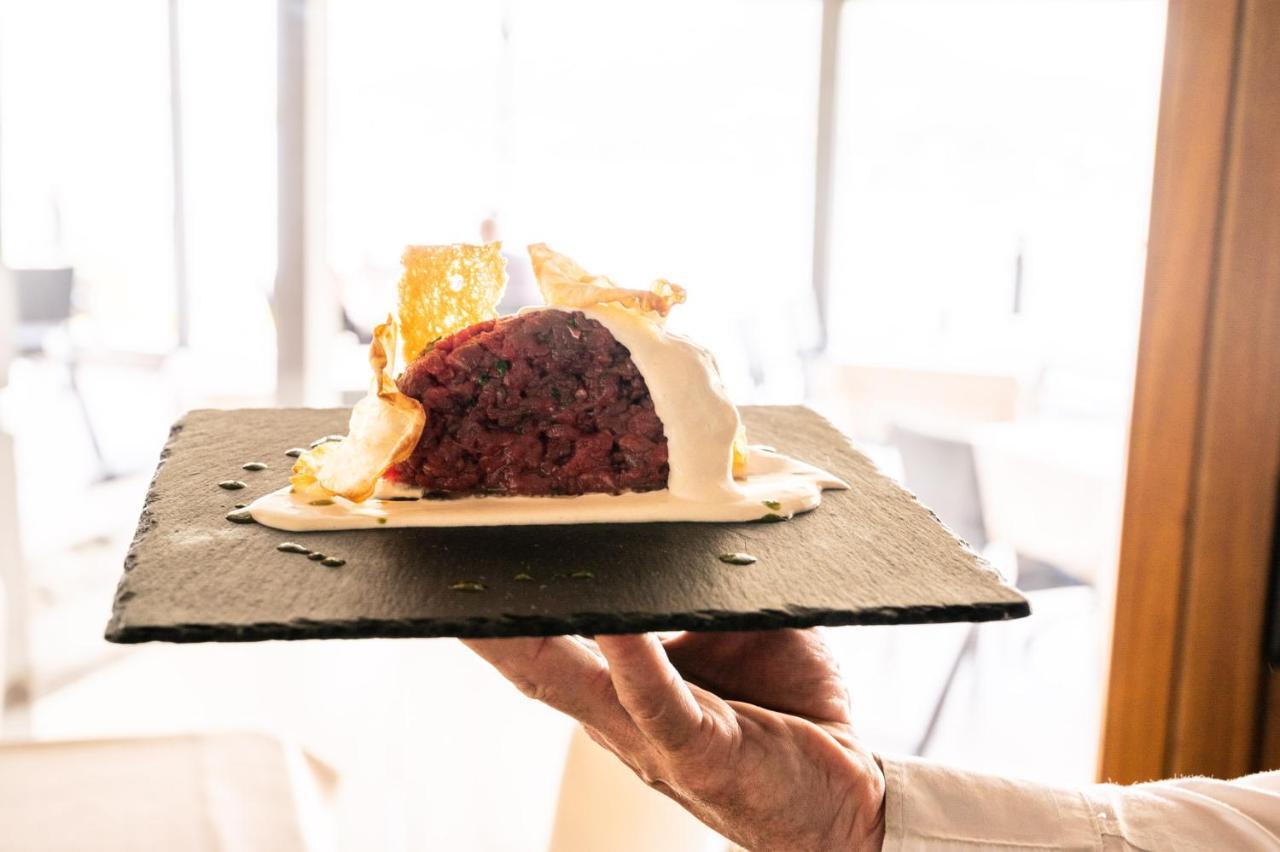 Hotel Ristorante San Carlo Arona Ngoại thất bức ảnh