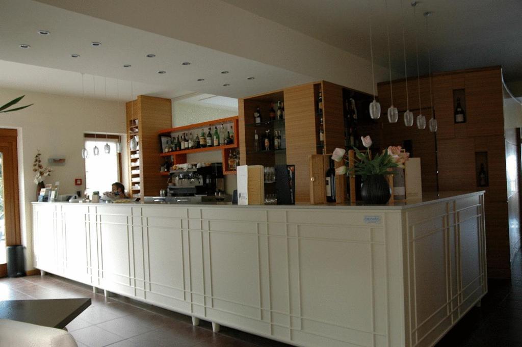 Hotel Ristorante San Carlo Arona Ngoại thất bức ảnh
